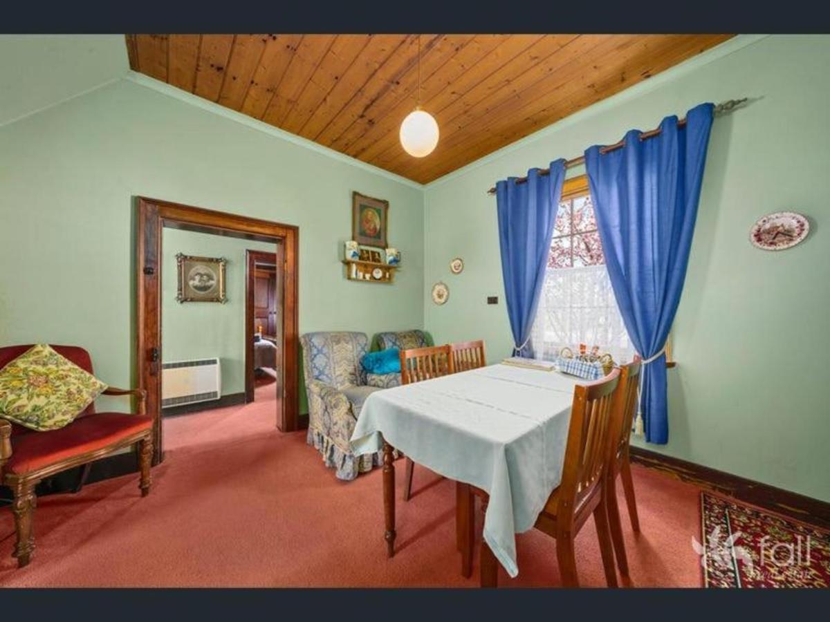 Sorell Barracks Екстер'єр фото