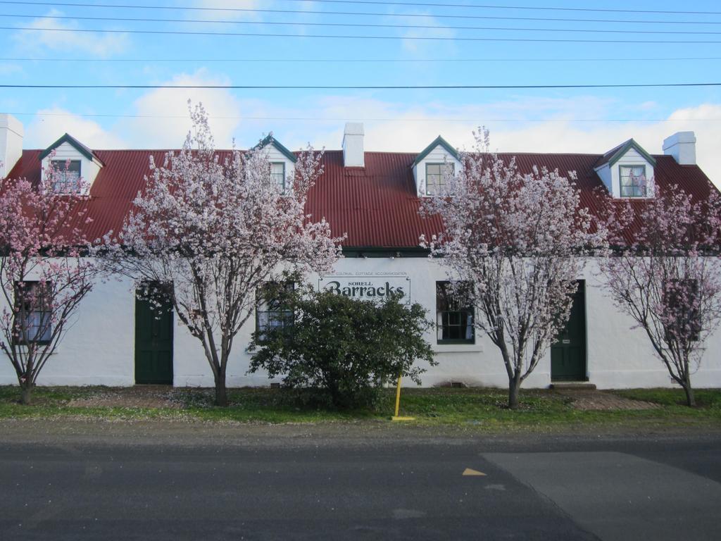 Sorell Barracks Екстер'єр фото